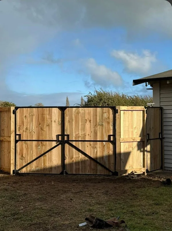 Decking job (photo slot)